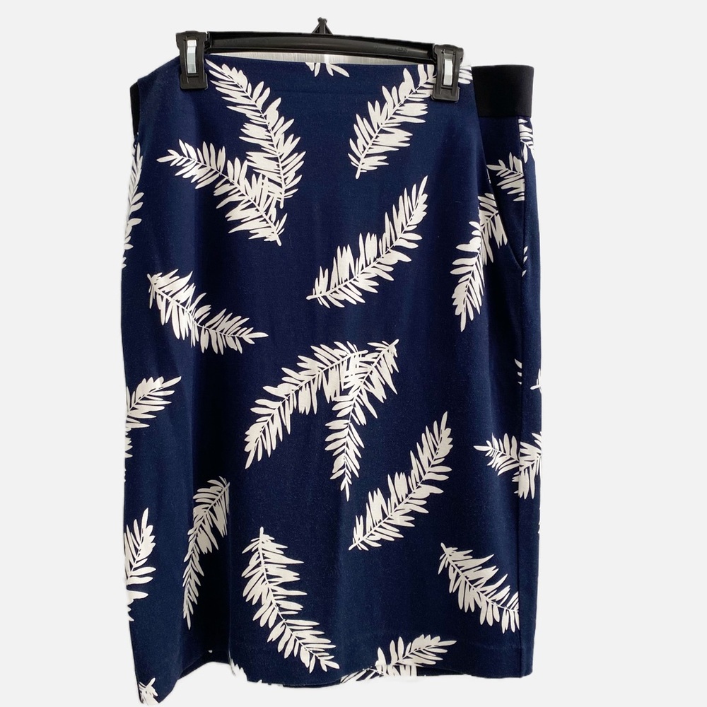 Liz Claiborne Blue Feather Boho Knit Skirt